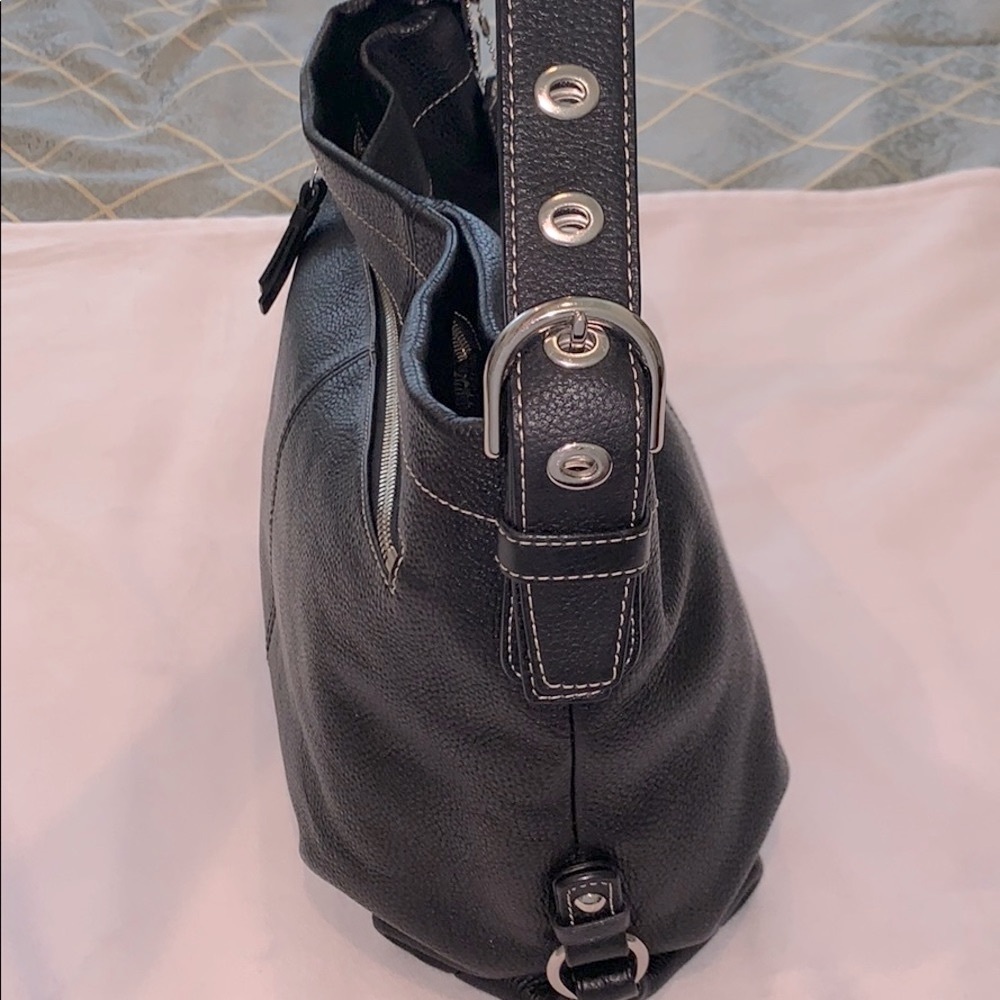 Coach purse - Picture 5 of 9